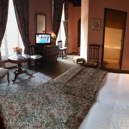 Relais De Saux Couette-café 3*