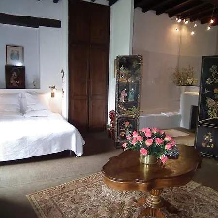 Couette-café Relais De Saux 3*
